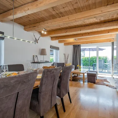 Cervus Fusch an der Glocknerstraße